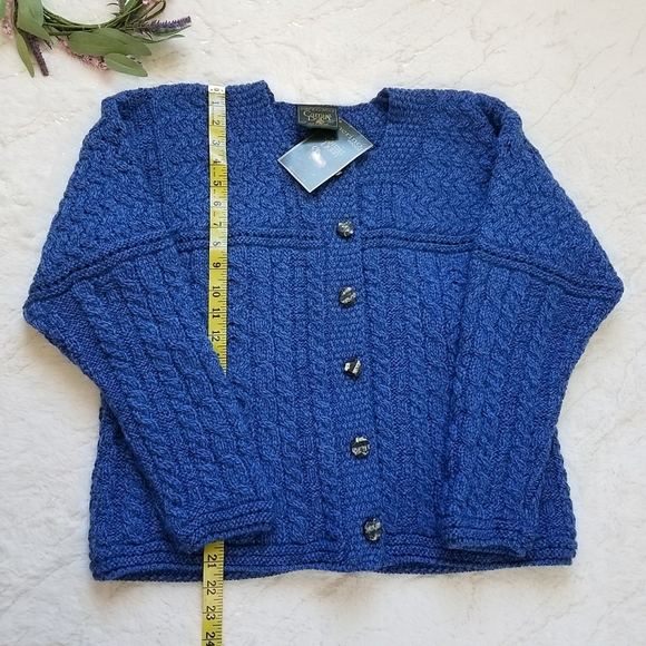 Carraig Donn Vintage Merino Wool Cardigan - Picture 4 of 8